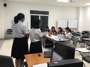 นักศึกษา สาขาวิทย์ความงาม ชั้นปี 4
สอบข้อเสนอโครงร่าง Senior Project จำนวน
8 เรื่อง