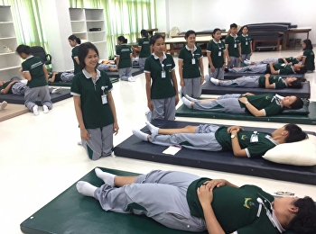 นักศึกษาแพทย์แผนไทย ชั้นปีที่ 2
ฝึกปฏิบัติวิชาหัตถเวชกรรมไทย 1 (Thai
Therapeutic Massage 1)