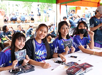 Participate in volunteer activities
