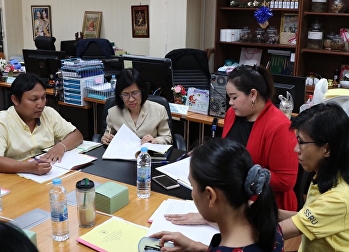 ประชุมคณะกรรมการดำเนินงานโครงการบูรณาการพันธกิจสัมพันธ์
เพื่อแก้ปัญหาความยากจนของประชาชนในท้องถิ่น
ประจำปีงบประมาณ 2562