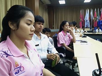 head of the student council of College
of Allied Health Sciences in Suan
Sunandha Rajabhat University, Samut
Songkhram Education Center was a part of
