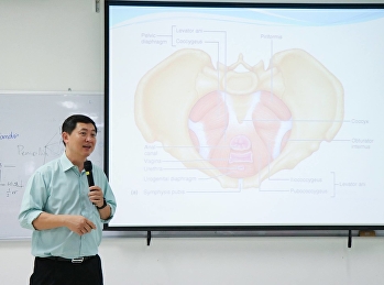 อาจารย์ ร้อยเอก นายแพทย์ พงษ์ศักดิ์
เจริญงามเสมอ
หัวหน้าสาขาวิชาเลขานุการการแพทย์และสาธารณสุข
และแพทย์ผู้เชี่ยวชาญด้านสูตินรีเวช
จัดเต็มการเรียนการสอน วิชา ATM3751
ผดุงครรภ์ สำหรับแพทย์แผนไทย
เรื่องการเปลี่ยนแปลงทางสรีรวิทยา
ให้นักศึกษาชั้นปี 3 สาขาวิชากา