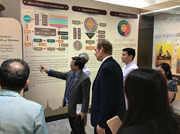 Assistant Professor Dr. Thavatchai
Kamoltham as a dean of College of Allied
Health Sciences, Suan Sunandha Rajabhat
University accompanied the Mr. Craig
Elken, Dr. Attapol Suthapirom Na
Pattalung and AHS researchers who worked
on Cannabis Clinical Researc